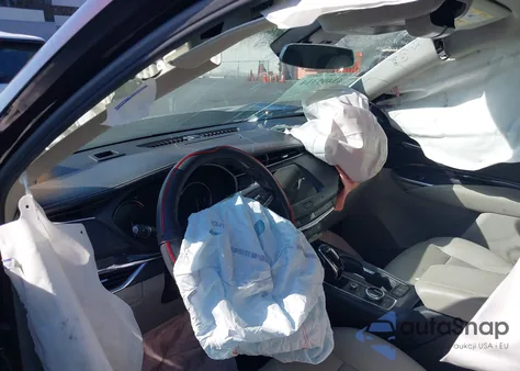 2020 Cadillac Xt4 Fwd Luxury z USA, uszkodzony, nr VIN 1GYAZAR49LF072624